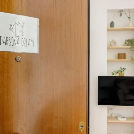 Lägenhet Darsena Dream Parcheggio Privato Due Passi Centro